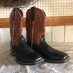 Men’s cowboy boots